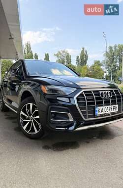 Внедорожник / Кроссовер Audi Q5 2021 в Киеве