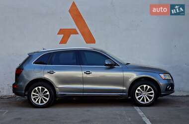 Внедорожник / Кроссовер Audi Q5 2013 в 