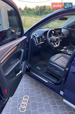 Внедорожник / Кроссовер Audi Q5 2021 в 