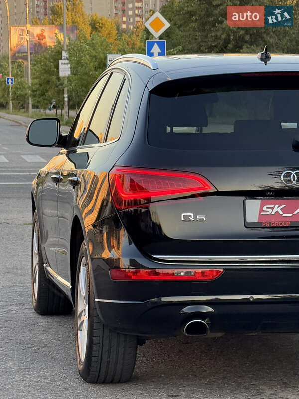 Внедорожник / Кроссовер Audi Q5 2014 в Киеве