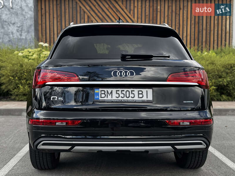 Внедорожник / Кроссовер Audi Q5 2023 в Киеве