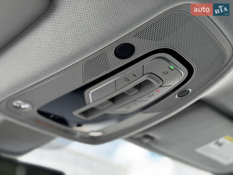 Внедорожник / Кроссовер Audi Q5 2023 в Киеве