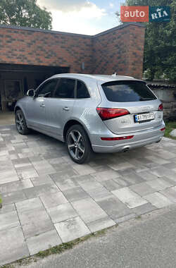 Внедорожник / Кроссовер Audi Q5 2015 в 