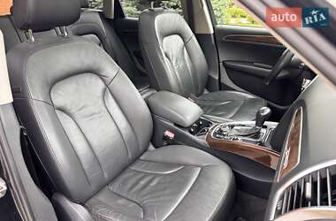 Внедорожник / Кроссовер Audi Q5 2011 в 