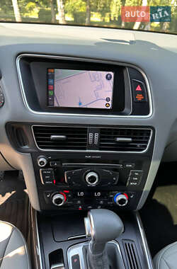 Внедорожник / Кроссовер Audi Q5 2014 в 