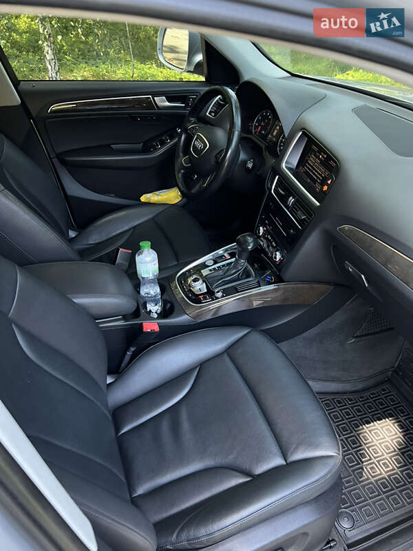 Внедорожник / Кроссовер Audi Q5 2014 в Киеве