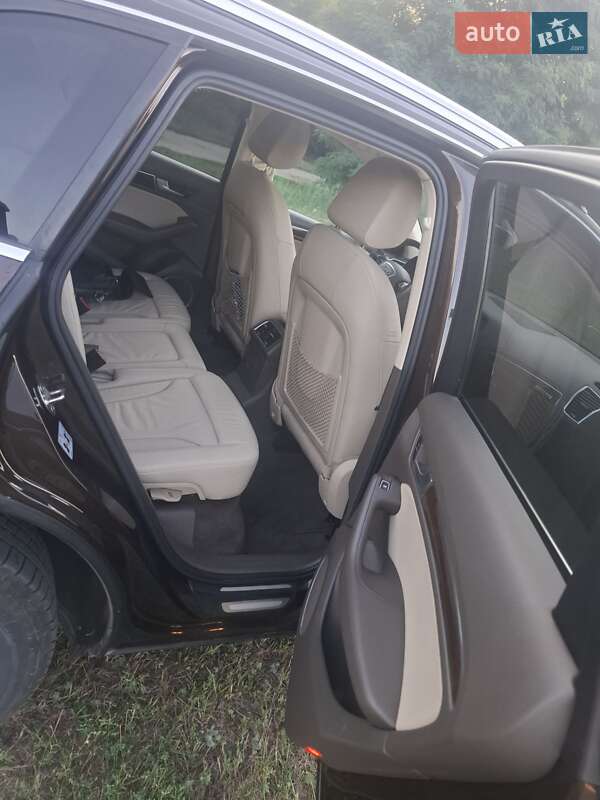 Внедорожник / Кроссовер Audi Q5 2014 в Кропивницком