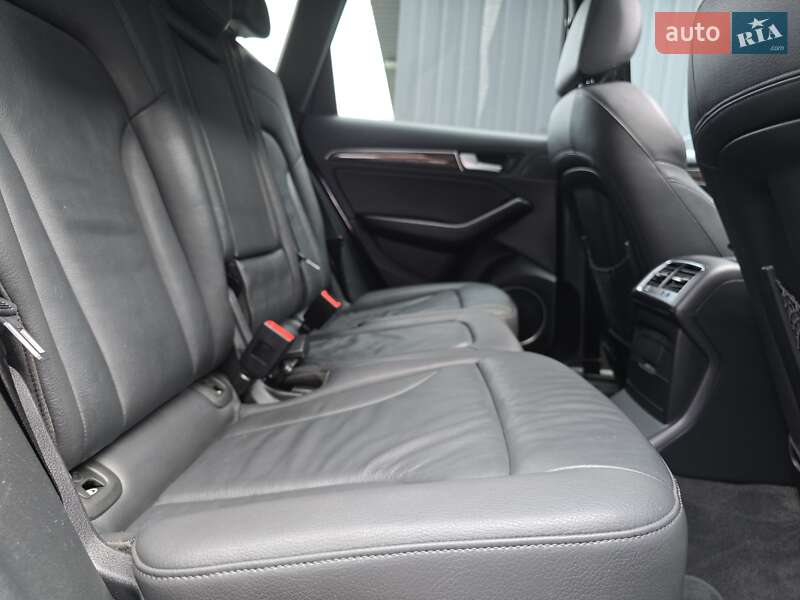 Внедорожник / Кроссовер Audi Q5 2014 в Луцке