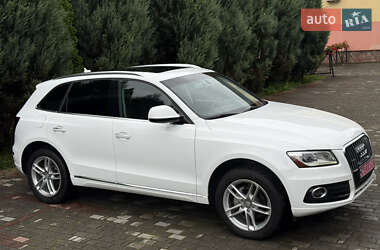 Внедорожник / Кроссовер Audi Q5 2015 в 
