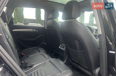 Внедорожник / Кроссовер Audi Q5 2015 в 