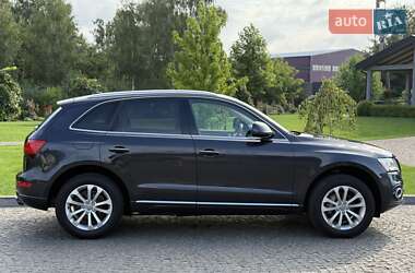 Внедорожник / Кроссовер Audi Q5 2015 в 