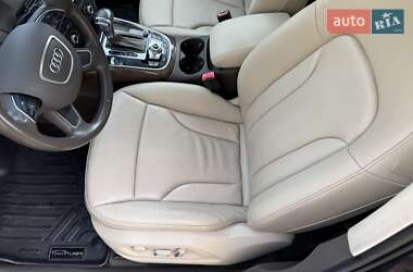 Внедорожник / Кроссовер Audi Q5 2015 в 