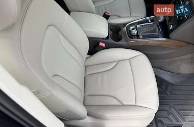 Внедорожник / Кроссовер Audi Q5 2015 в 