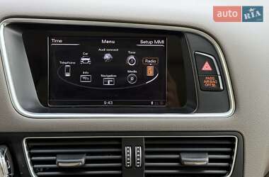 Внедорожник / Кроссовер Audi Q5 2015 в 