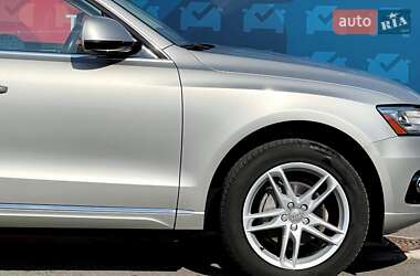 Внедорожник / Кроссовер Audi Q5 2017 в 