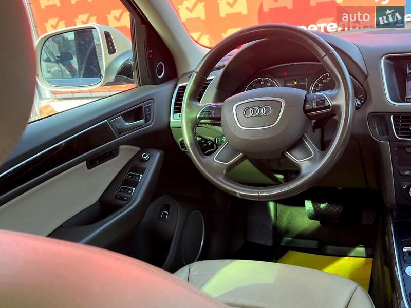 Внедорожник / Кроссовер Audi Q5 2017 в Киеве