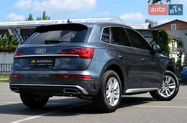 Внедорожник / Кроссовер Audi Q5 2022 в 