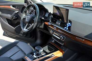 Внедорожник / Кроссовер Audi Q5 2022 в 