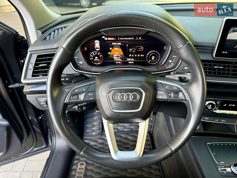 Внедорожник / Кроссовер Audi Q5 2020 в Днепре