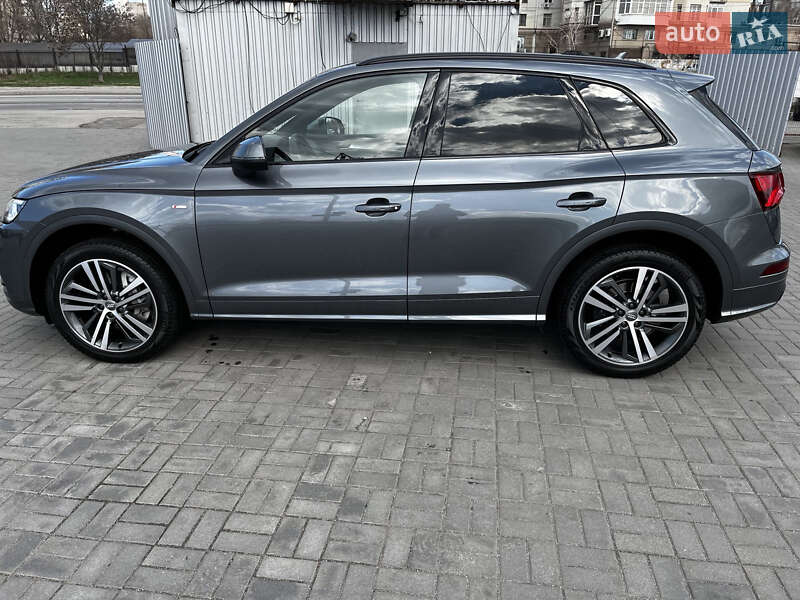 Внедорожник / Кроссовер Audi Q5 2020 в Запорожье