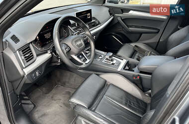 Внедорожник / Кроссовер Audi Q5 2020 в 