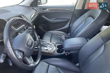 Внедорожник / Кроссовер Audi Q5 2015 в 