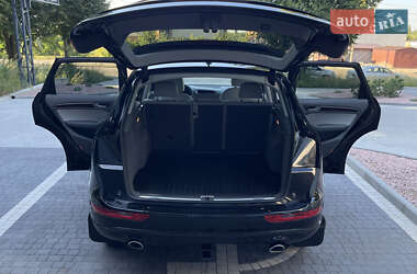 Внедорожник / Кроссовер Audi Q5 2015 в 