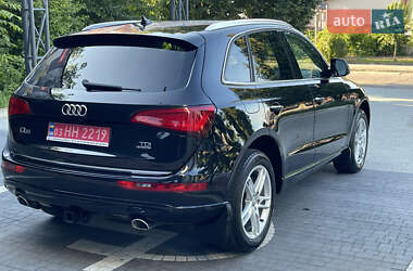 Внедорожник / Кроссовер Audi Q5 2015 в 