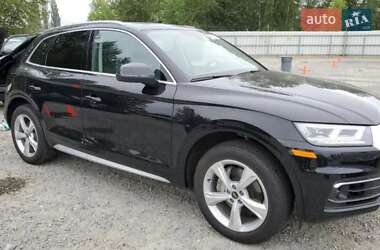 Внедорожник / Кроссовер Audi Q5 2020 в 