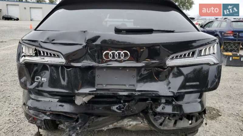 Позашляховик / Кросовер Audi Q5 2020 в Києві