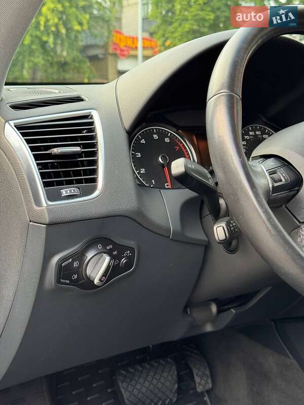 Внедорожник / Кроссовер Audi Q5 2013 в Кременчуге