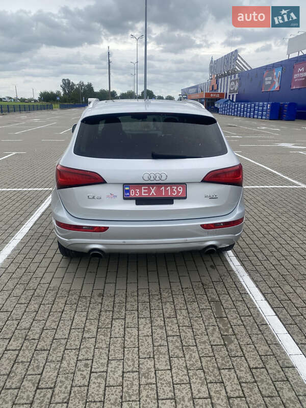 Внедорожник / Кроссовер Audi Q5 2014 в Нововолынске