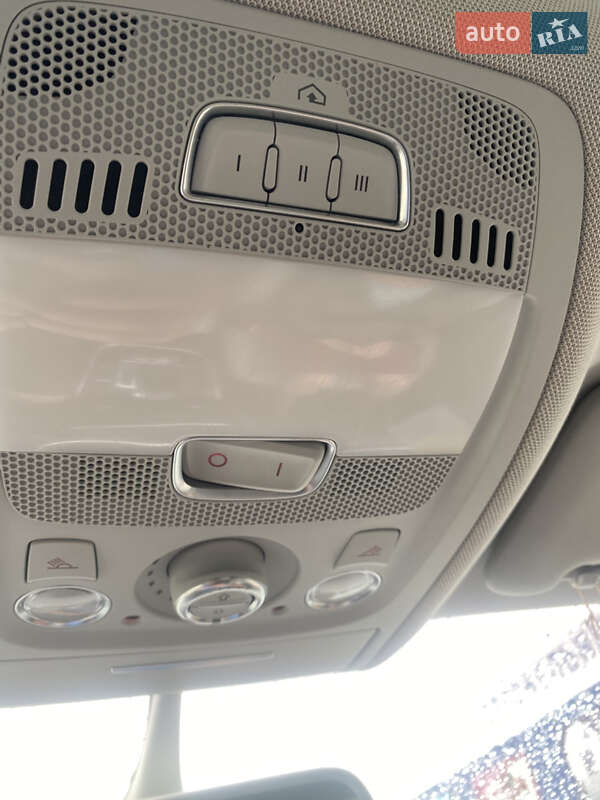 Внедорожник / Кроссовер Audi Q5 2014 в Нововолынске