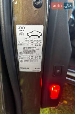 Внедорожник / Кроссовер Audi Q5 2012 в 