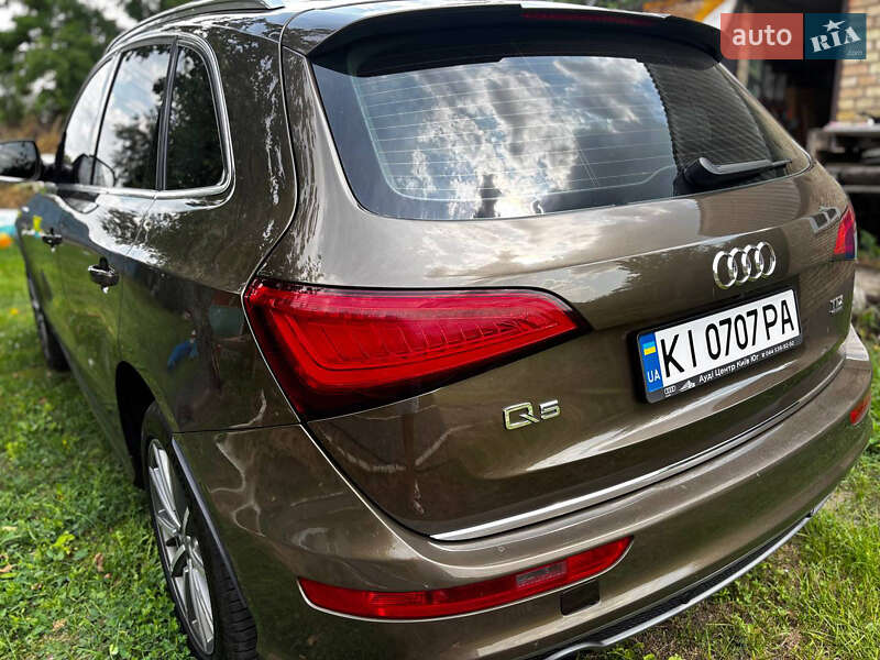 Внедорожник / Кроссовер Audi Q5 2012 в Киеве