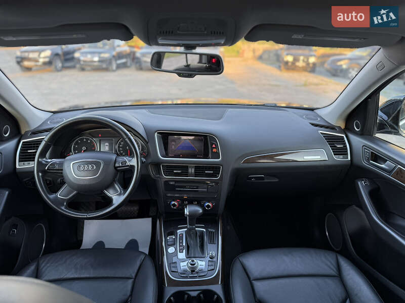 Внедорожник / Кроссовер Audi Q5 2015 в Ровно