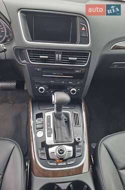 Внедорожник / Кроссовер Audi Q5 2016 в 