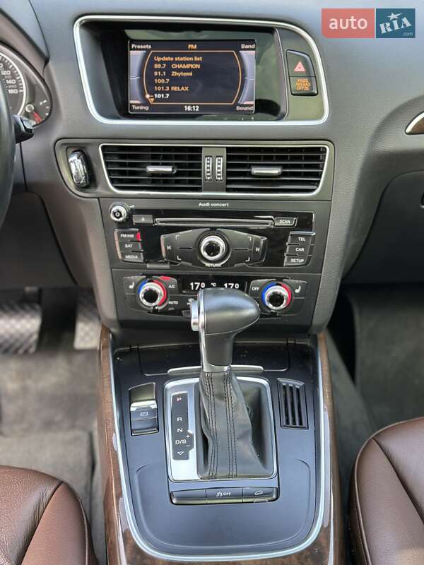 Внедорожник / Кроссовер Audi Q5 2016 в Киеве