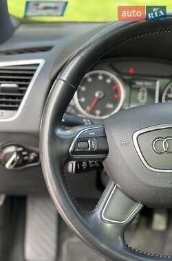 Внедорожник / Кроссовер Audi Q5 2016 в 