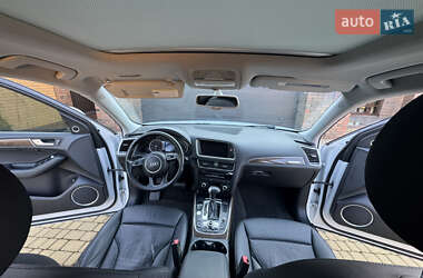 Внедорожник / Кроссовер Audi Q5 2016 в 