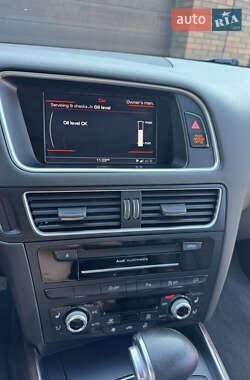 Внедорожник / Кроссовер Audi Q5 2016 в 