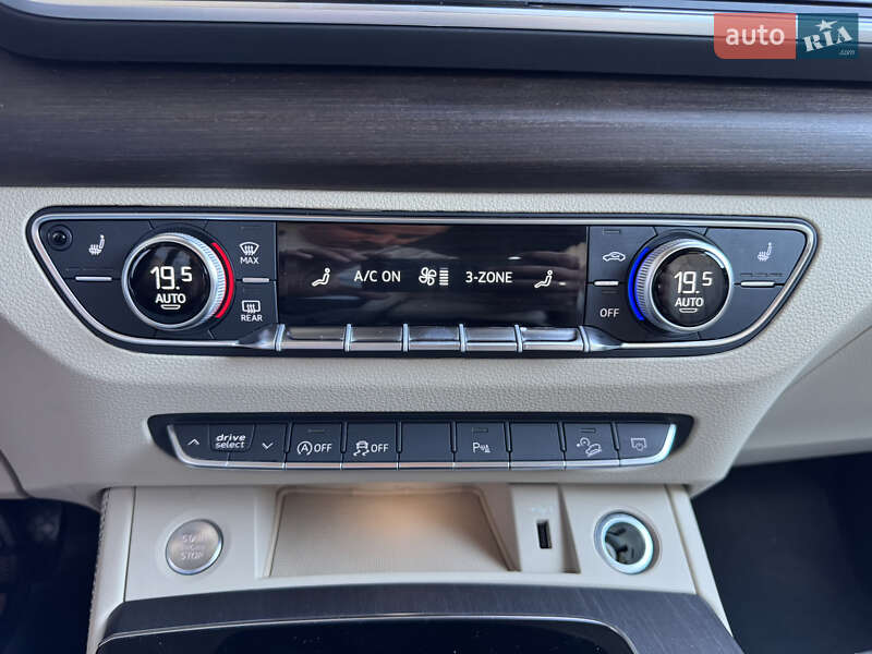 Внедорожник / Кроссовер Audi Q5 2024 в Киеве