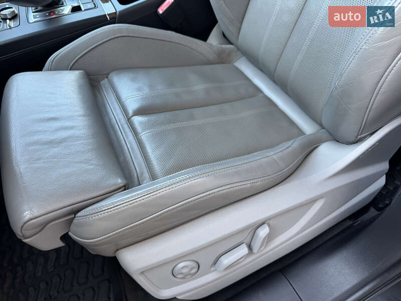 Внедорожник / Кроссовер Audi Q5 2017 в Киеве