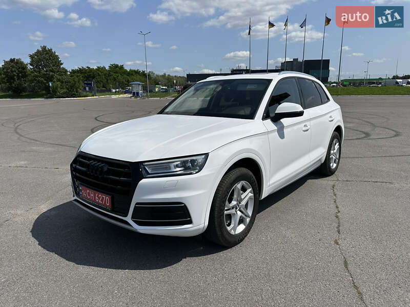 Внедорожник / Кроссовер Audi Q5 2017 в Львове