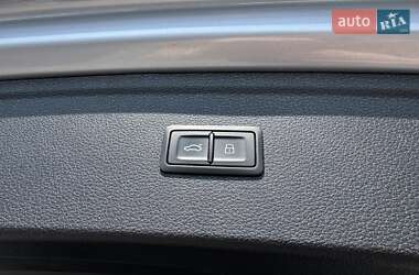 Внедорожник / Кроссовер Audi Q5 2018 в 