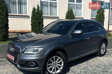 Внедорожник / Кроссовер Audi Q5 2012 в 