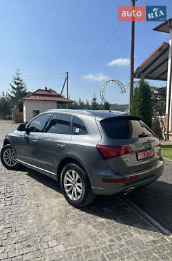 Внедорожник / Кроссовер Audi Q5 2012 в 