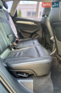 Внедорожник / Кроссовер Audi Q5 2012 в 