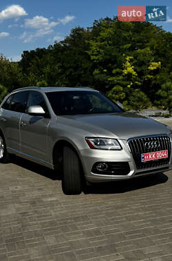 Внедорожник / Кроссовер Audi Q5 2016 в 