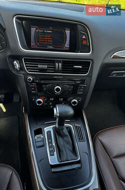 Внедорожник / Кроссовер Audi Q5 2016 в 